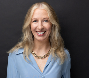 Head shot of Nicole Grainger-Marsh